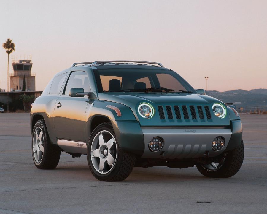  Jeep Compass Concept 2002 года  (фото 21 из 50)
